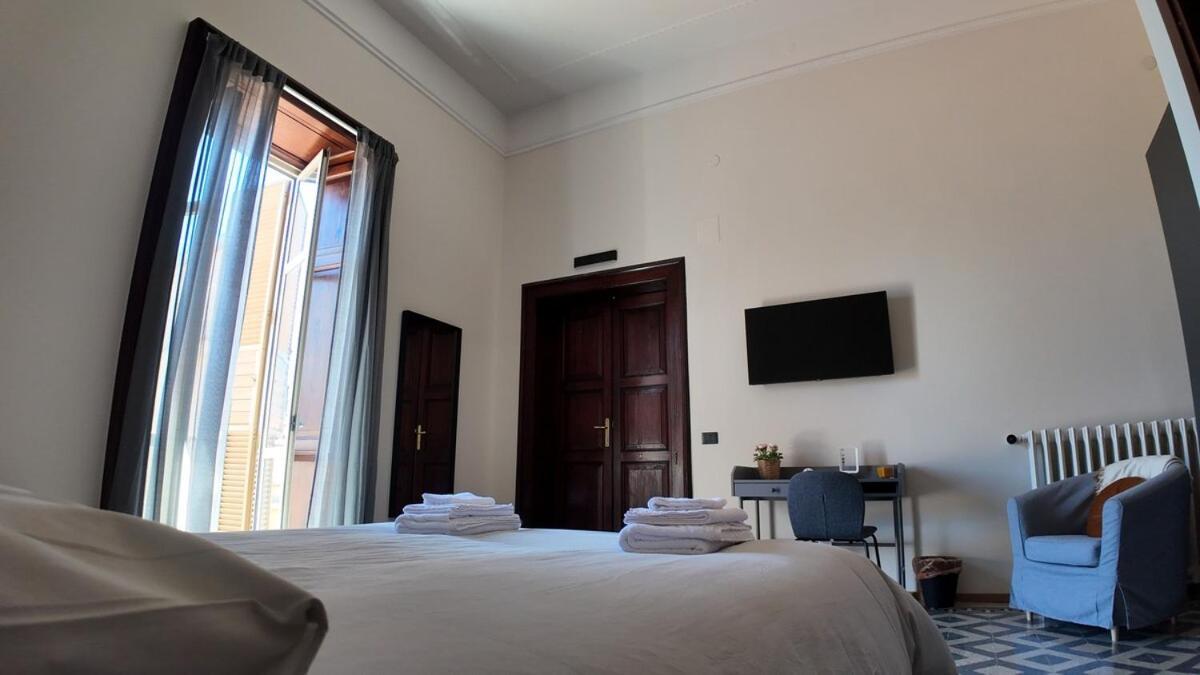 Casa Manu Nuovo Appartamento In Centro Storico Беневенто Екстер'єр фото